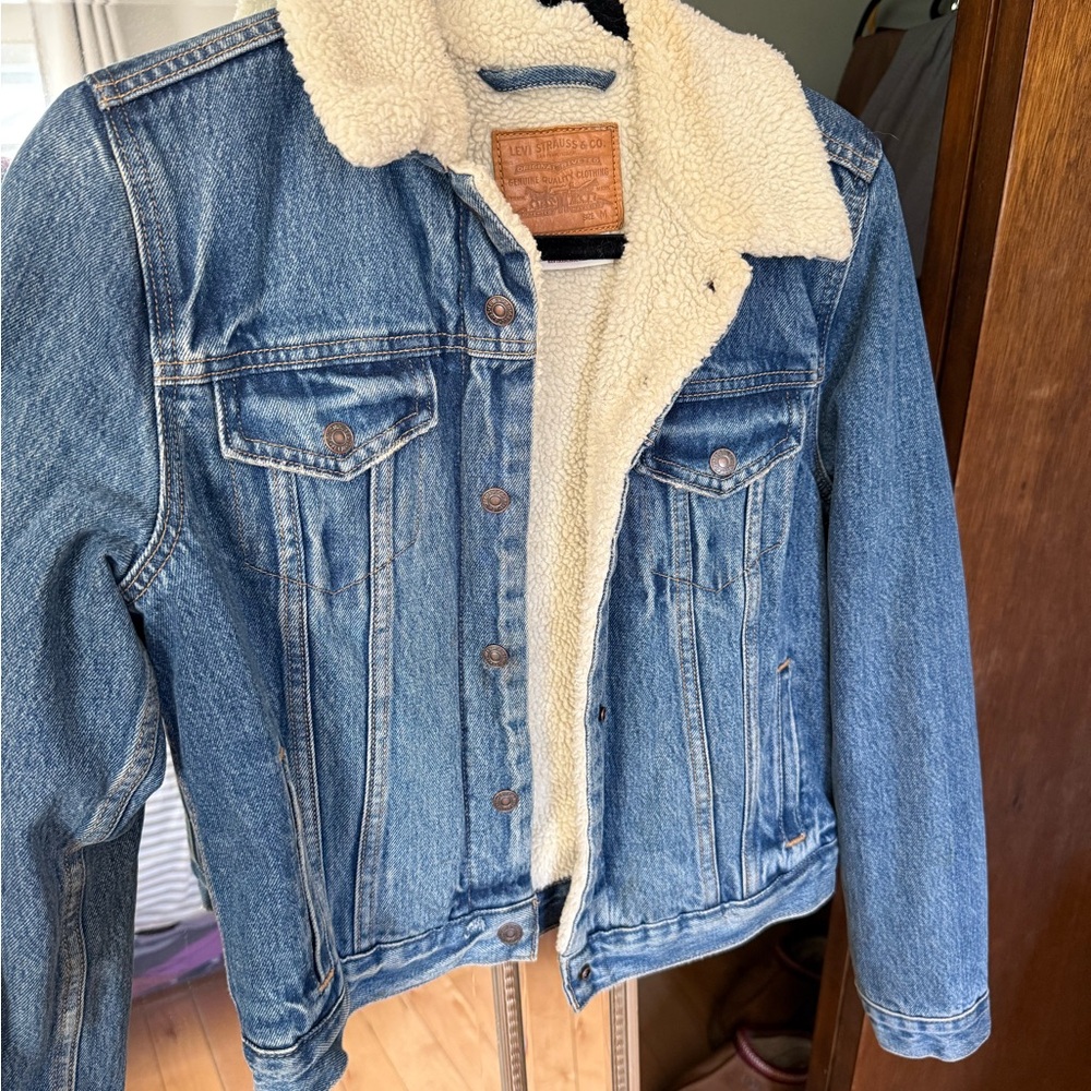 Levi's Cream Sherpa Lined Jacket